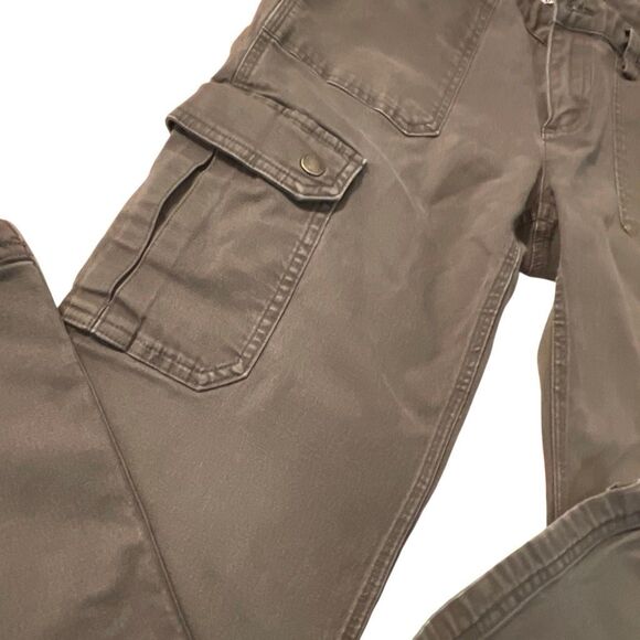 Duluth Trading Co Women’s Curve setter Cargo Pants - Picture 5 of 10